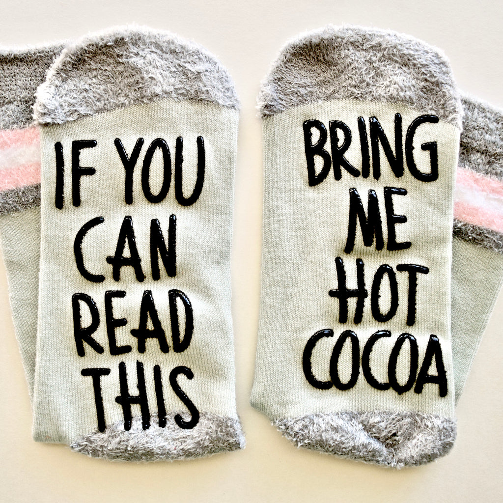 If You Can Read This Bring Me Hot Cocoa Gray Non Slip Crew Socks